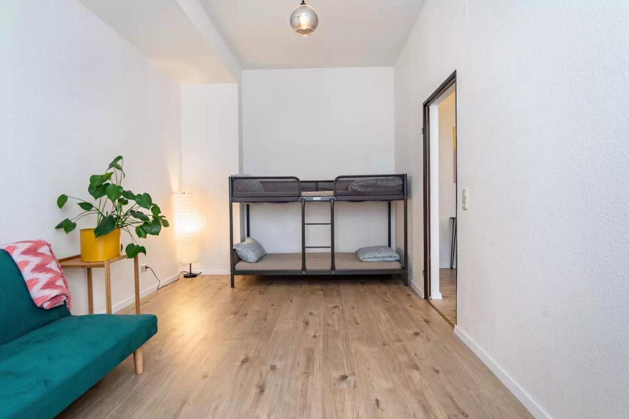 Next Home - Free Parking & Wifi - Badewanne Duisburg Luaran gambar